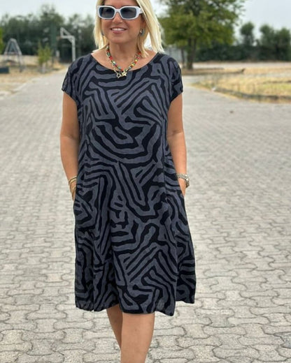 Saga™ | Sommarklänning med vintagekänsla
